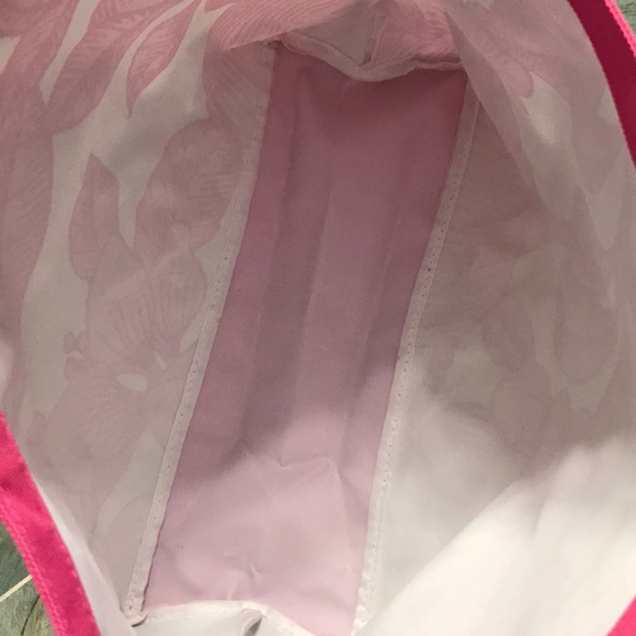 FREE with any purchase - Picture 3 of 4